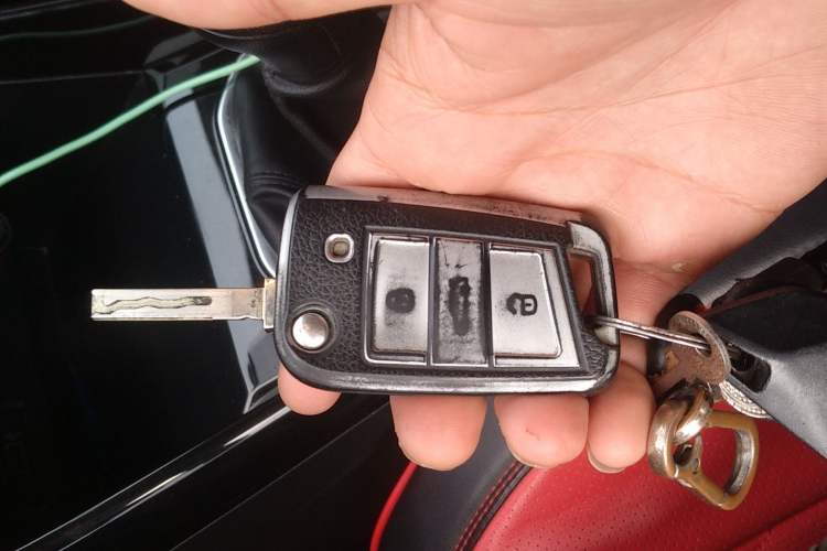 Used Jetta VS5 2022 280TSI Manual Advanced Pro Trim Vehicle Key