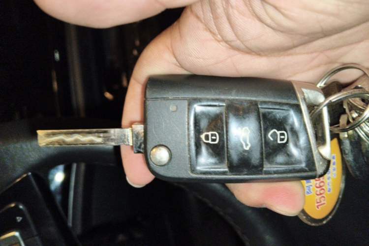 Used Jetta VS5 2022 280TSI Automatic Trendy Pro Version Vehicle Key