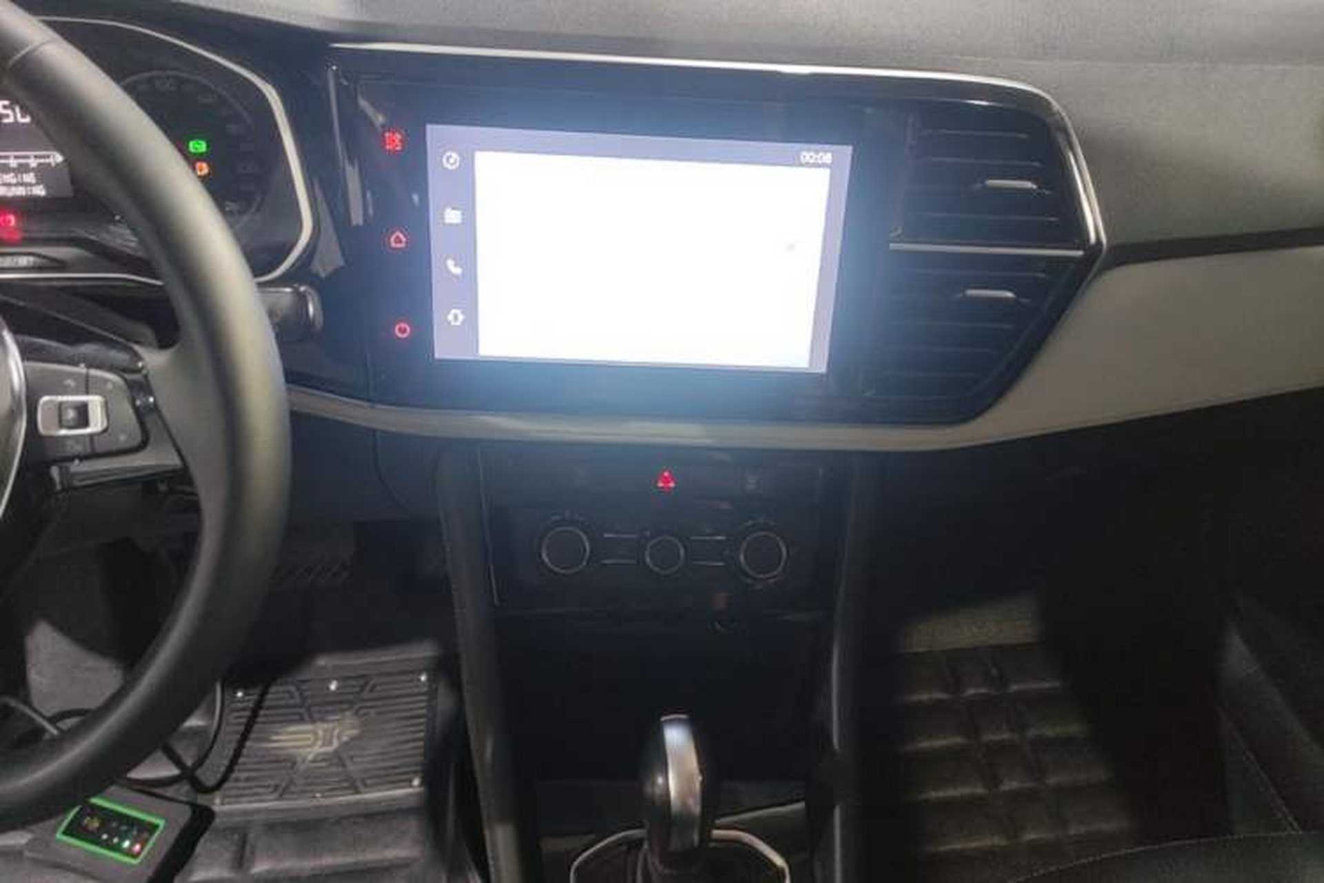 Used Jetta VS5 2023 280TSI Automatic Trend Edition Audio And AC Panel