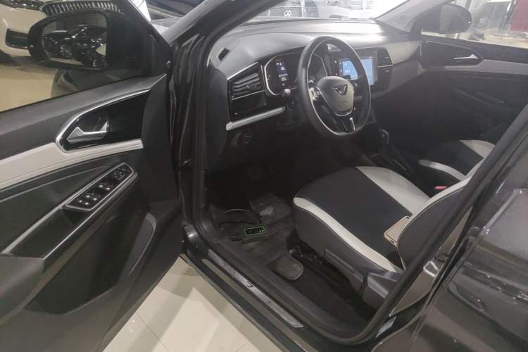 Used Jetta VS5 2023 280TSI Automatic Trend Edition Driver Seat