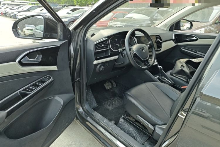Used Jetta VS5 2023 280TSI Automatic Trend Edition Driver Seat