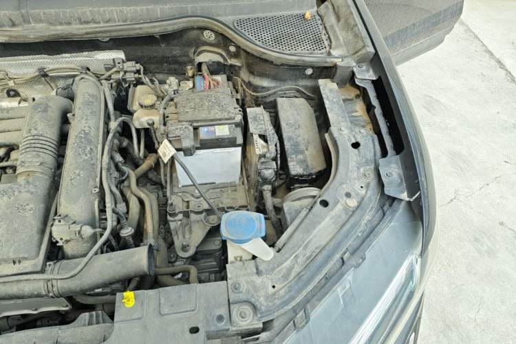 Used Jetta VS5 2023 280TSI Automatic Trend Edition Engine Bay Left