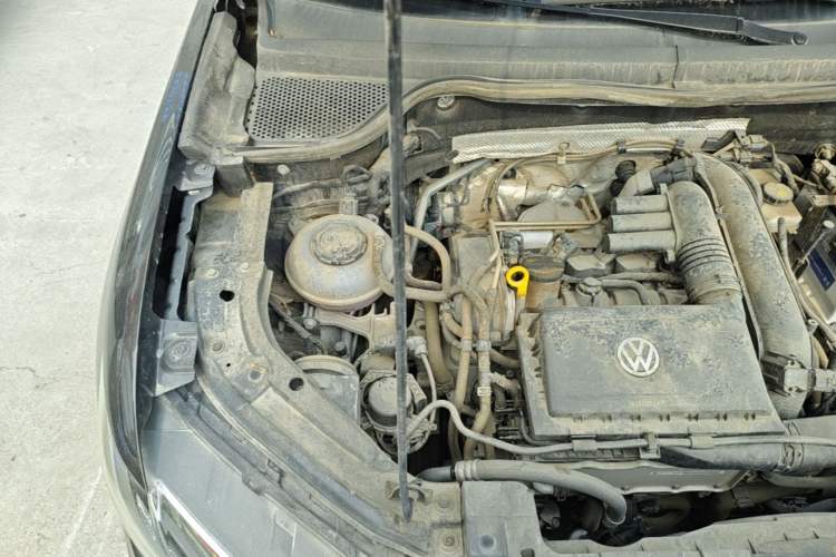 Used Jetta VS5 2023 280TSI Automatic Trend Edition Engine Bay Right