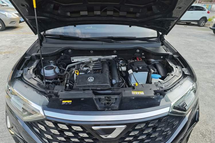 Used Jetta VS5 2023 280TSI Automatic Trend Edition Engine Bay