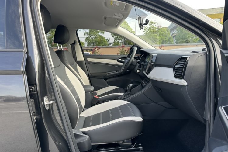 Used Jetta VS5 2023 280TSI Automatic Trend Edition Interior 11