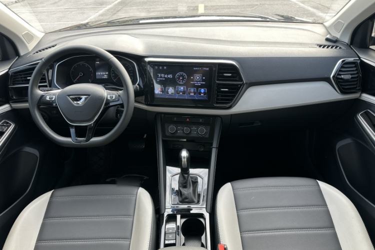 Used Jetta VS5 2023 280TSI Automatic Trend Edition Interior 2