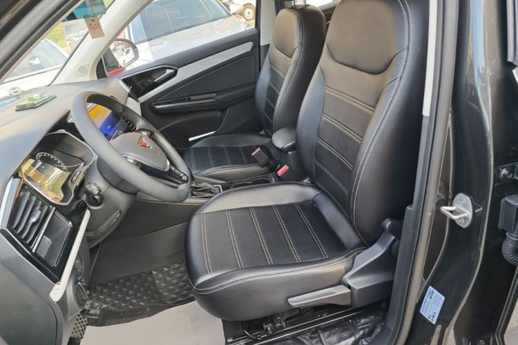 Used Jetta VS5 2023 280TSI Automatic Trend Edition Left Front Seat
