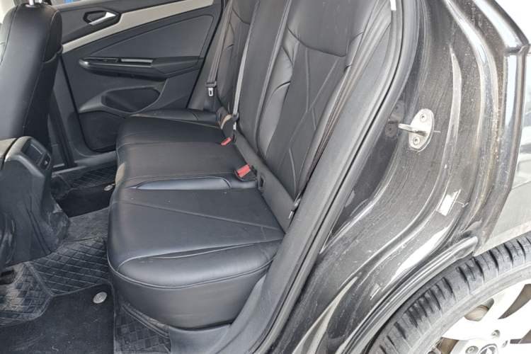 Used Jetta VS5 2023 280TSI Automatic Trend Edition Left Rear Seat
