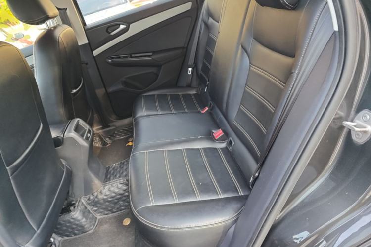 Used Jetta VS5 2023 280TSI Automatic Trend Edition Left Rear Seat