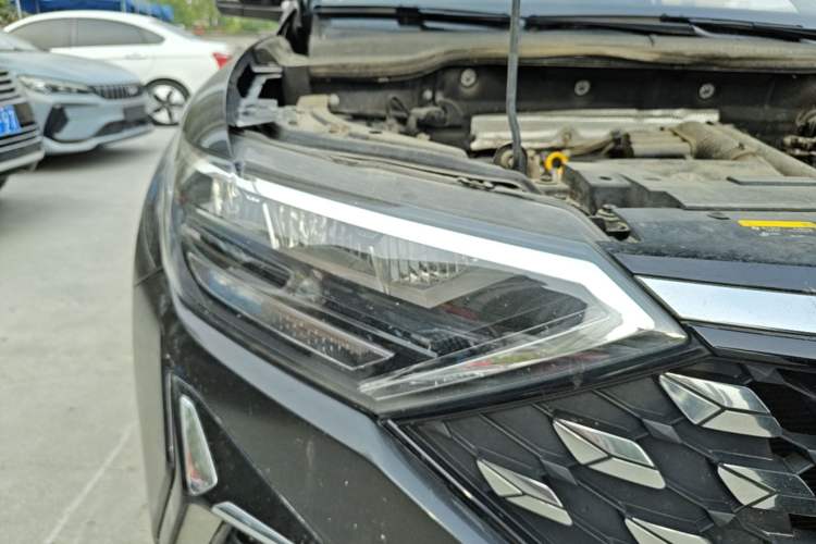 Used Jetta VS5 2023 280TSI Automatic Trend Edition Right Front Headlight