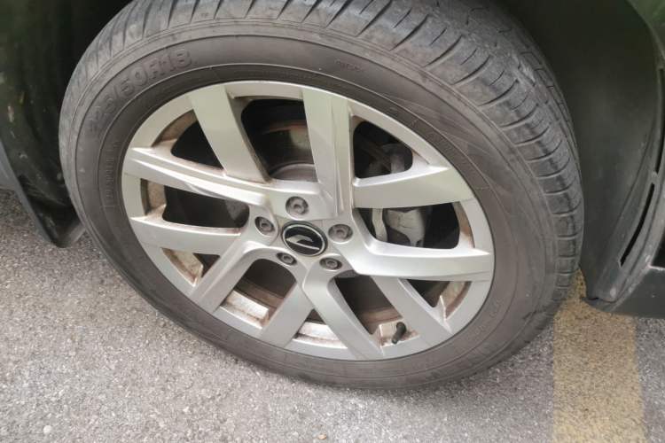 Used Jetta VS5 2023 280TSI Automatic Enjoyment Model Right Front Wheel Hub