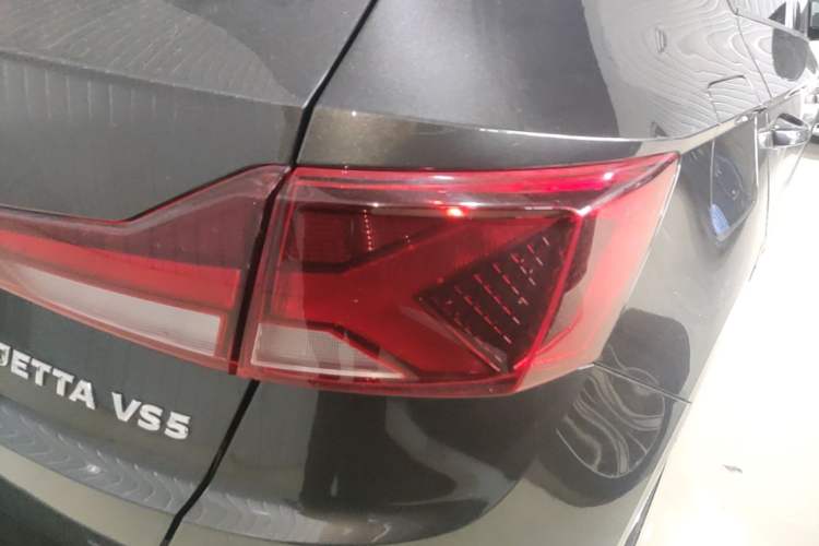 Used Jetta VS5 2023 280TSI Automatic Trend Edition Right Rear Taillight