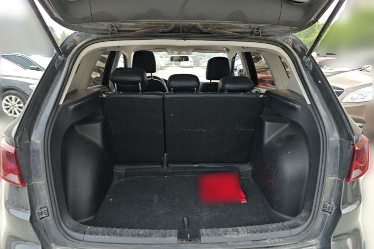 Used Jetta VS5 2023 280TSI Automatic Trend Edition Trunk