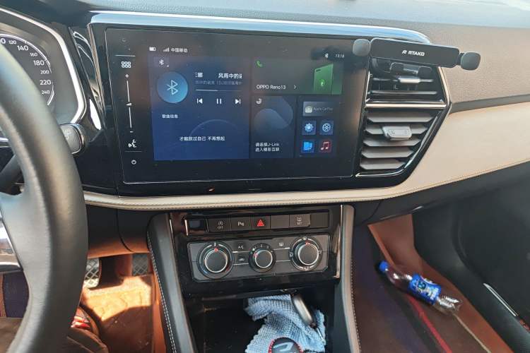 Used Jetta VS5 2023 280TSI Automatic Enjoyment Model Audio And AC Panel