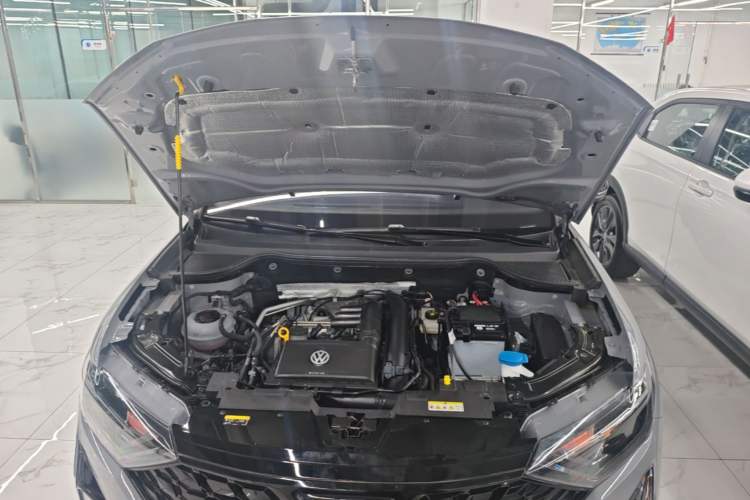 Used Jetta VS5 2023 280TSI Automatic High-Gloss Enjoyment Model Engine Bay