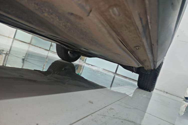 Used Jetta VS5 2023 280TSI Automatic High-Gloss Enjoyment Model Left Side Sill