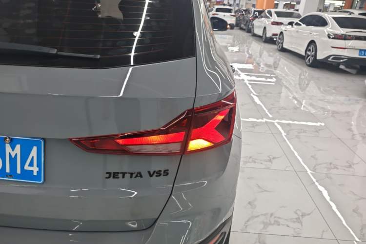 Used Jetta VS5 2023 280TSI Automatic High-Gloss Enjoyment Model Right Rear Taillight