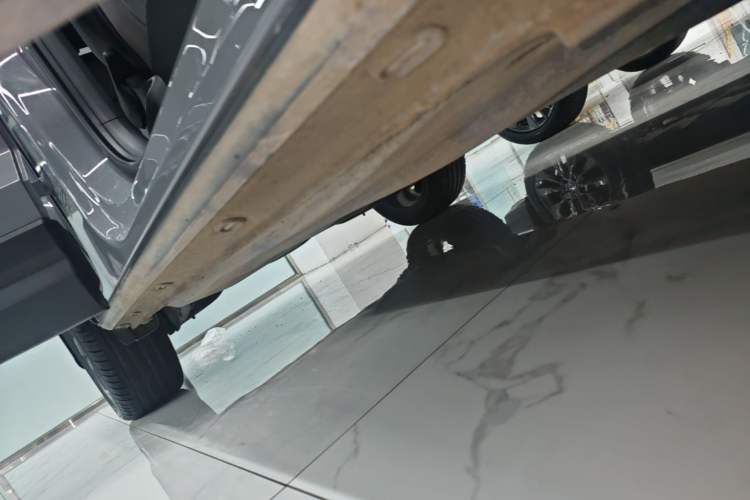 Used Jetta VS5 2023 280TSI Automatic High-Gloss Enjoyment Model Right Side Sill