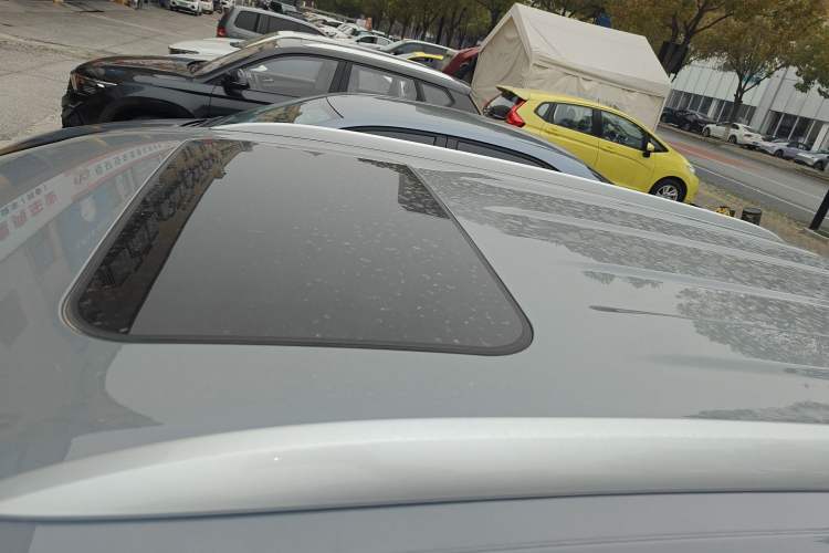 Used Jetta VS5 2023 280TSI Automatic Enjoyment Model Roof