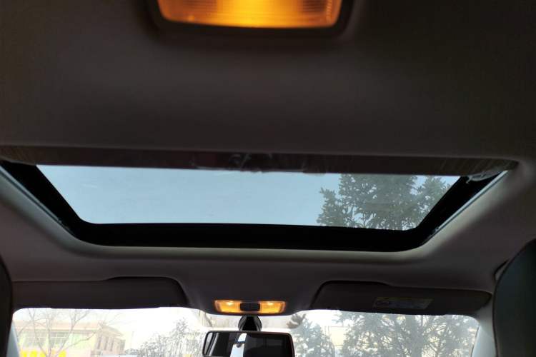 Used Jetta VS5 2023 280TSI Automatic Enjoyment Model Headliner