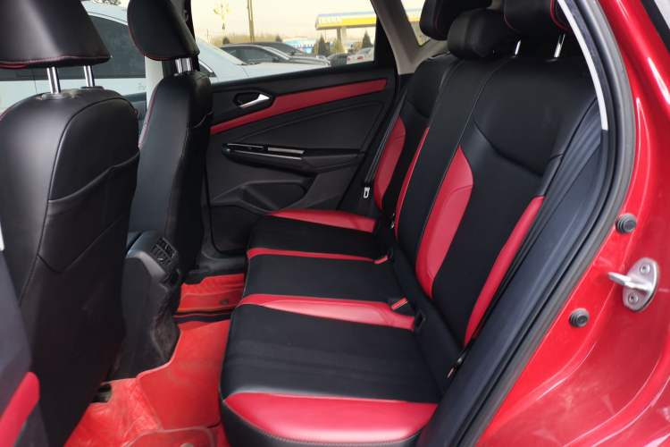 Used Jetta VS5 2023 280TSI Automatic Enjoyment Model Left Rear Seat