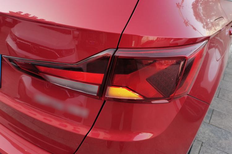 Used Jetta VS5 2023 280TSI Automatic Enjoyment Model Right Rear Taillight