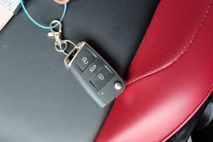 Used Jetta VS5 2023 280TSI Automatic Enjoyment Model Vehicle Key
