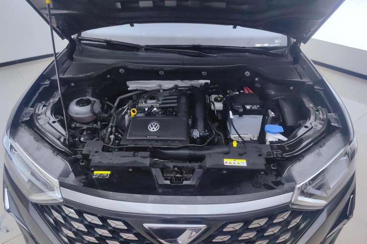 Used Jetta VS5 2023 280TSI Automatic Trend Edition Engine Bay