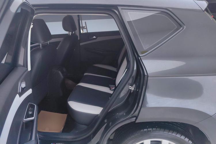 Used Jetta VS5 2023 280TSI Automatic Trend Edition Left Rear Seat