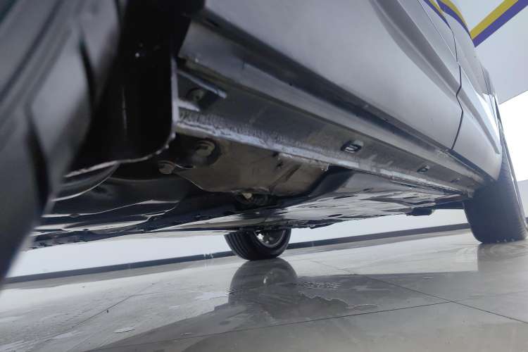 Used Jetta VS5 2023 280TSI Automatic Trend Edition Right Side Sill