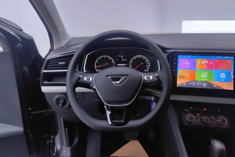 Used Jetta VS5 2023 280TSI Automatic Trend Edition Steering Wheel