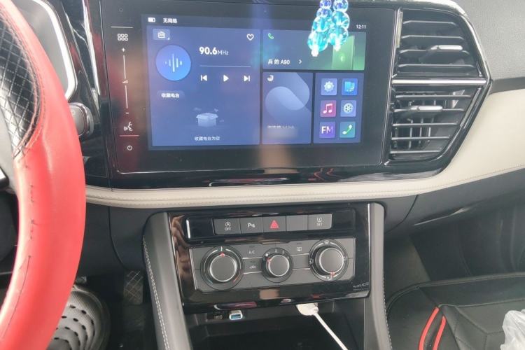 Used Jetta VS5 2023 280TSI Automatic Glory Edition Audio And AC Panel