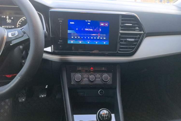 Used Jetta VS5 2023 280TSI Manual Entry-Level Model Audio And AC Panel