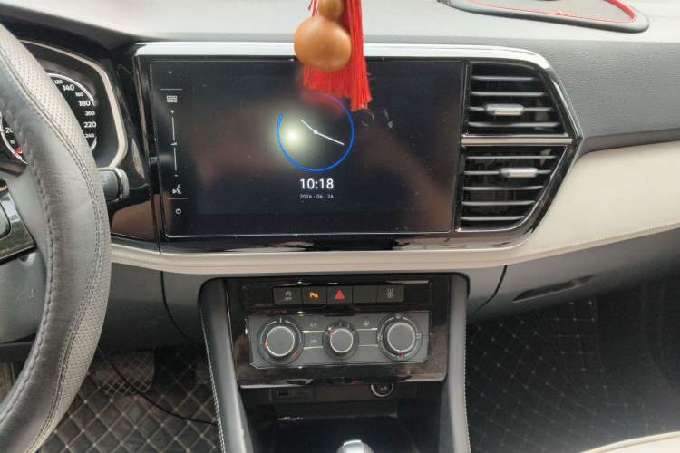 Used Jetta VS5 2023 280TSI Automatic Enjoyment Model Audio And AC Panel