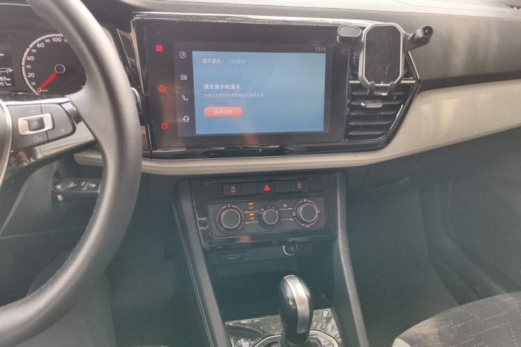 Used Jetta VS5 2023 280TSI Automatic Trend Edition Audio And AC Panel