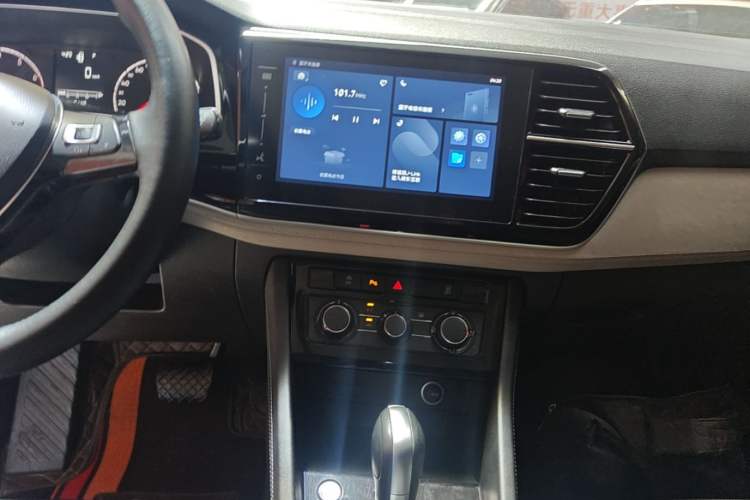 Used Jetta VS5 2023 280TSI Automatic Enjoyment Model Audio And AC Panel