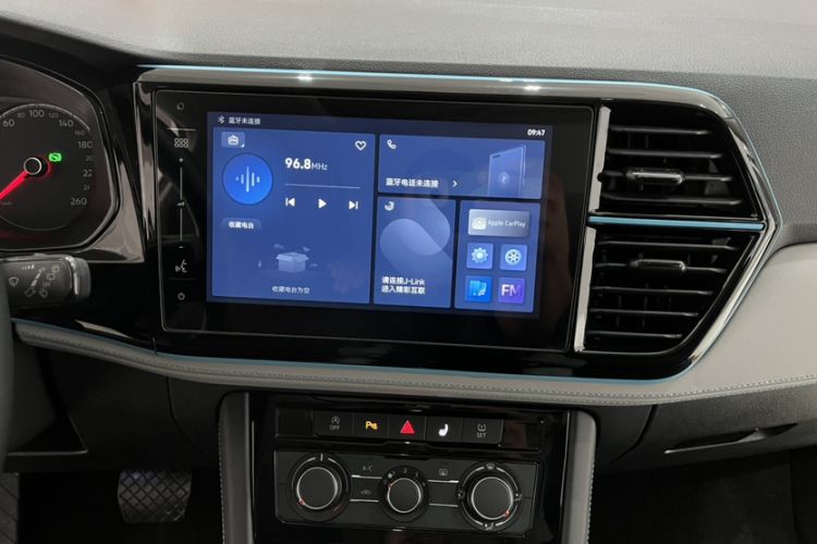 Used Jetta VS5 2023 280TSI Automatic High-Gloss Enjoyment Model Audio And AC Panel