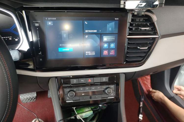 Used Jetta VS5 2023 280TSI Automatic Glory Edition Audio And AC Panel