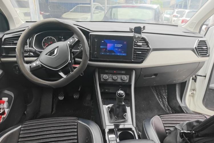 Used Jetta VS5 2023 280TSI Manual Entry-Level Model Center Console