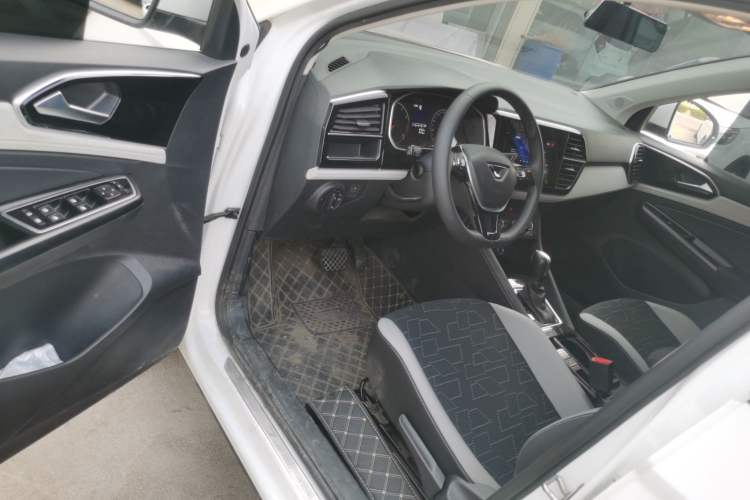 Used Jetta VS5 2023 280TSI Automatic Trend Edition Driver Seat