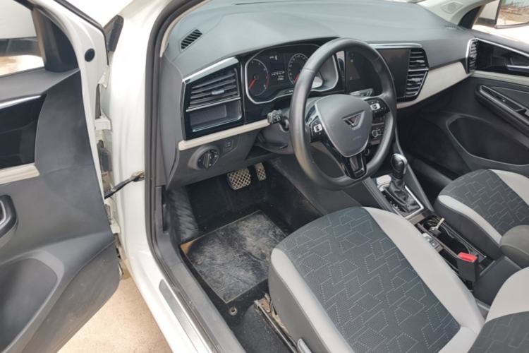 Used Jetta VS5 2023 280TSI Automatic Trend Edition Driver Seat