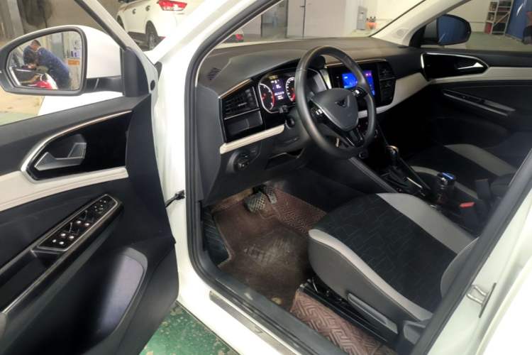 Used Jetta VS5 2023 280TSI Automatic Trend Edition Driver Seat