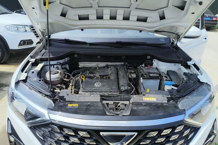 Used Jetta VS5 2023 280TSI Automatic Trend Edition Engine Bay