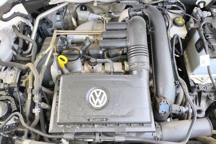 Used Jetta VS5 2023 280TSI Manual Enjoyment Version Engine Bay
