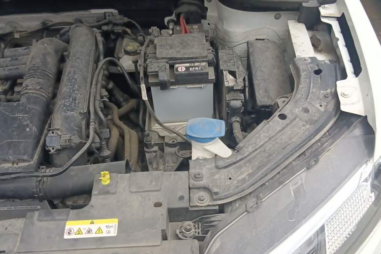 Used Jetta VS5 2023 280TSI Automatic Trend Edition Engine Bay Left