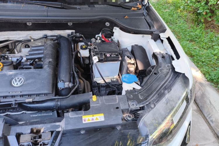 Used Jetta VS5 2023 280TSI Manual Enjoyment Version Engine Bay Left