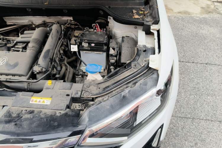 Used Jetta VS5 2023 280TSI Automatic Enjoyment Model Engine Bay Left