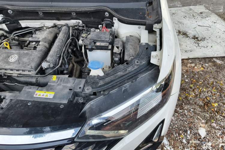 Used Jetta VS5 2023 280TSI Automatic Trend Edition Engine Bay Left