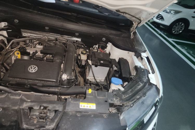Used Jetta VS5 2023 280TSI Manual Entry-Level Model Engine Bay Left