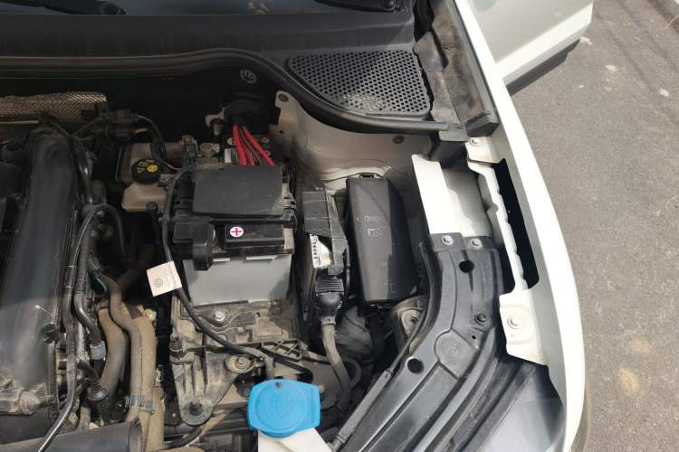 Used Jetta VS5 2023 280TSI Automatic Trend Edition Engine Bay Left